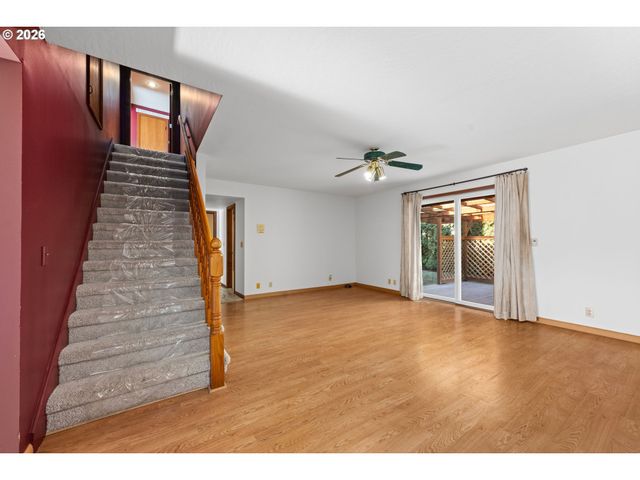 33887 CHURCH Rd, Warren, OR 97053