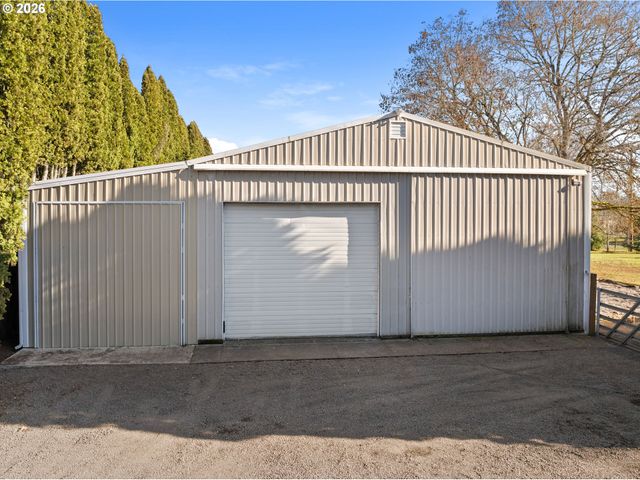 33887 CHURCH Rd, Warren, OR 97053