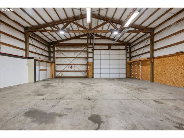 33887 CHURCH Rd, Warren, OR 97053