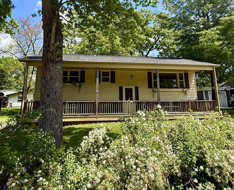 442 Forest DRIVE, Fontana, WI 53125