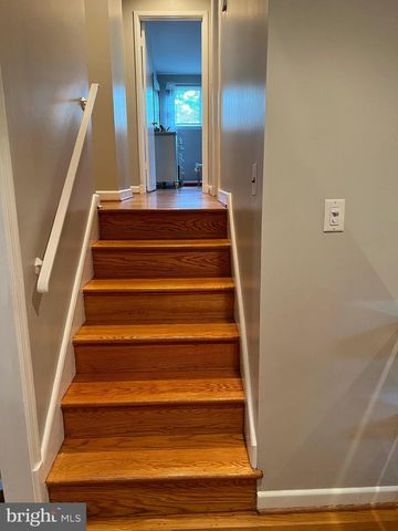 6305 TONE DR, Bethesda, MD 20817