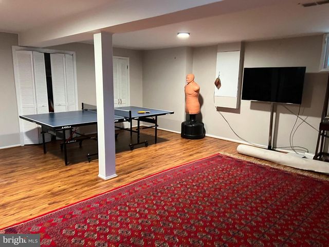 6305 TONE DR, Bethesda, MD 20817