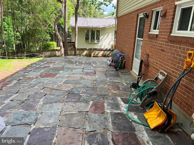 6305 TONE DR, Bethesda, MD 20817
