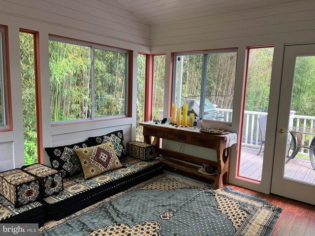 6305 TONE DR, Bethesda, MD 20817
