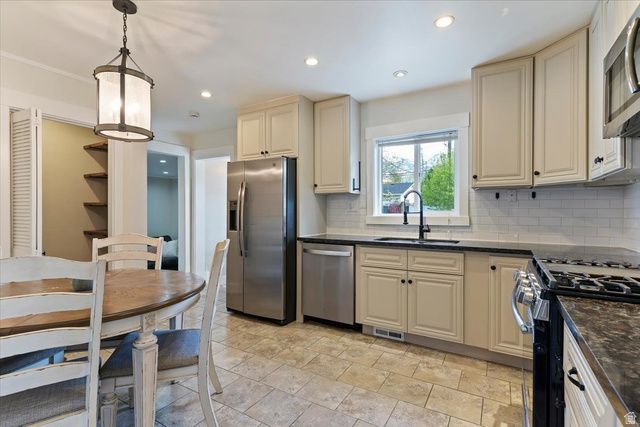480 N 100 E, Kaysville, UT 84037