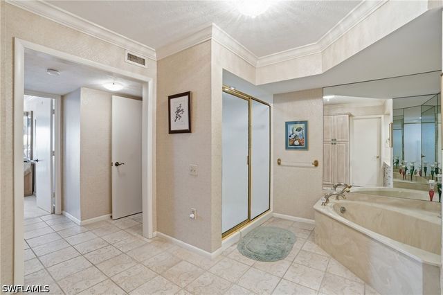 4401 Gulf Shore BLVD N 1206, Naples, FL 34103