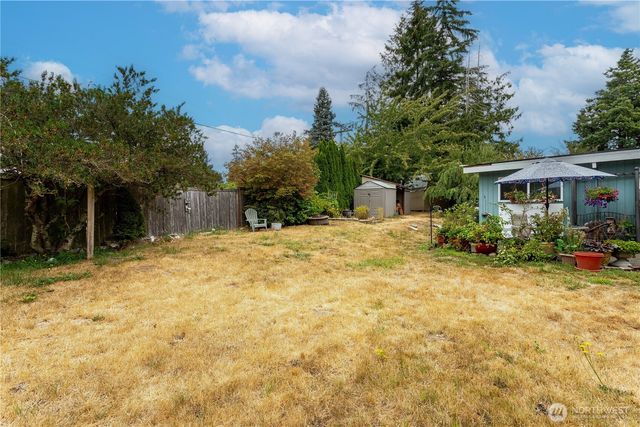 31610 7th Place S, Federal Way, WA 98003