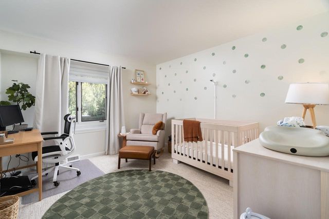 9541 W Ruby AVENUE, Wauwatosa, WI 53225