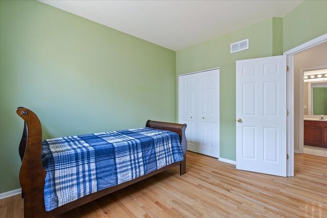 7509 Frontage Road, Skokie, IL 60077