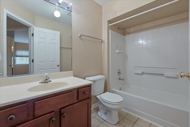 7509 Frontage Road, Skokie, IL 60077