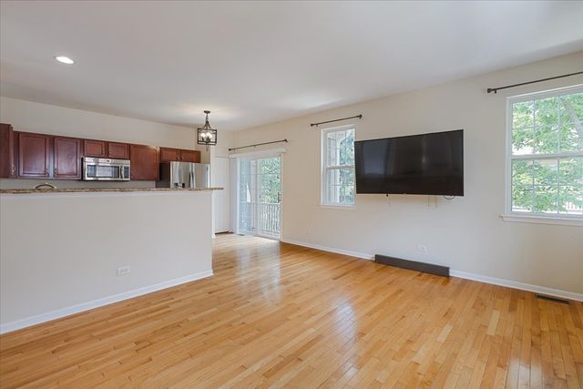 7509 Frontage Road, Skokie, IL 60077