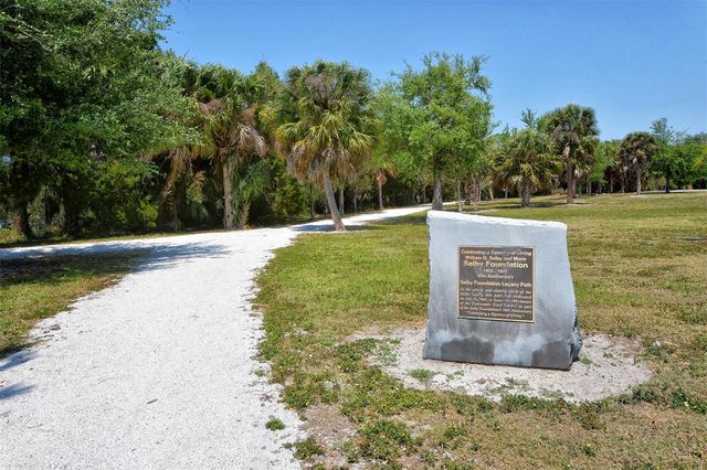 2657 RIVERBLUFF PARKWAY V122, Sarasota, FL 34231