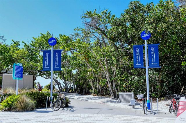 2657 RIVERBLUFF PARKWAY V122, Sarasota, FL 34231