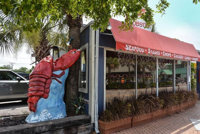 2657 RIVERBLUFF PARKWAY V122, Sarasota, FL 34231