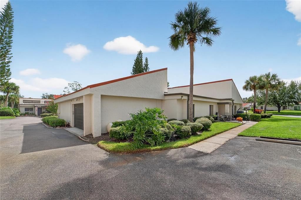 103 VALENCIA COURT N, Plant City, FL 33566