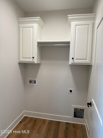 1035 Seven Iron Drive, Ayden, NC 28513