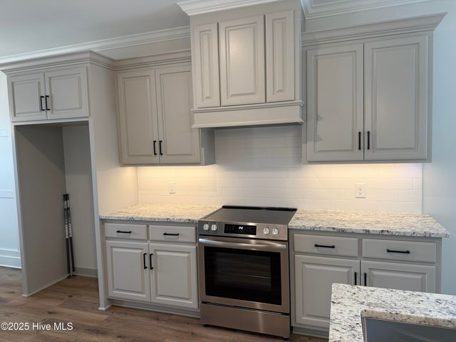 1035 Seven Iron Drive, Ayden, NC 28513