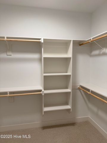 1035 Seven Iron Drive, Ayden, NC 28513