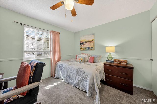 1973 Tealwood Cove Drive, Florissant, MO 63031