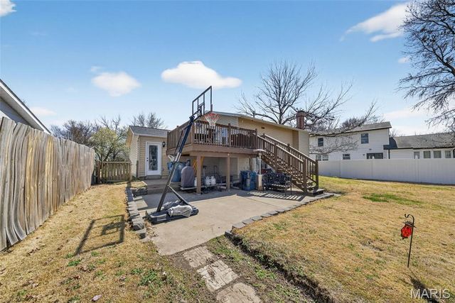 1973 Tealwood Cove Drive, Florissant, MO 63031