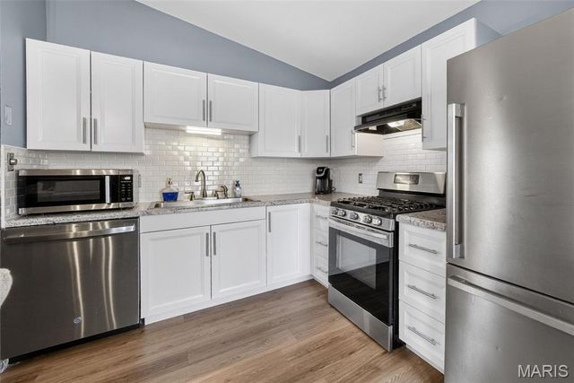 1973 Tealwood Cove Drive, Florissant, MO 63031