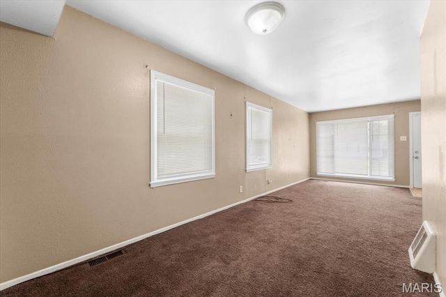 219 Presley Drive, St Louis, MO 63137