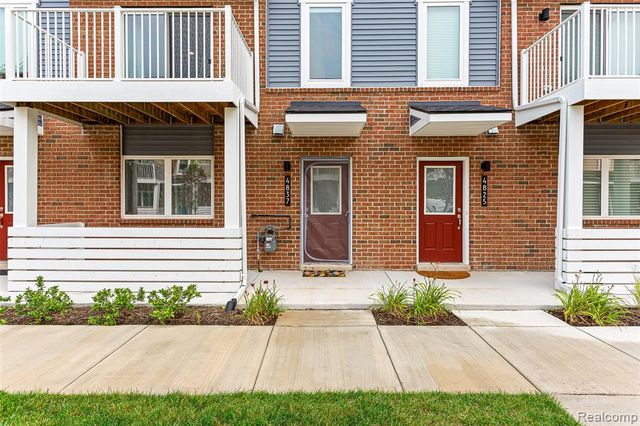 4837 Lismore Lane, Troy, MI 48085