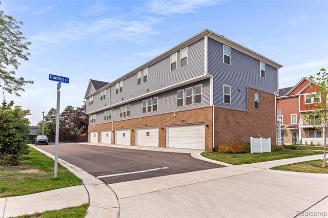 4837 Lismore Lane, Troy, MI 48085
