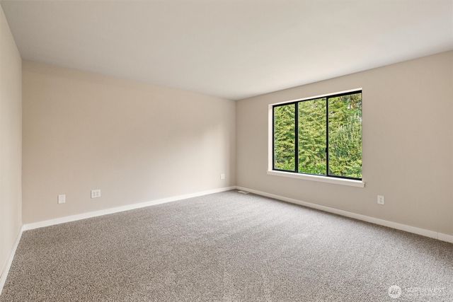 703 Salmon Run Street, Sultan, WA 98294