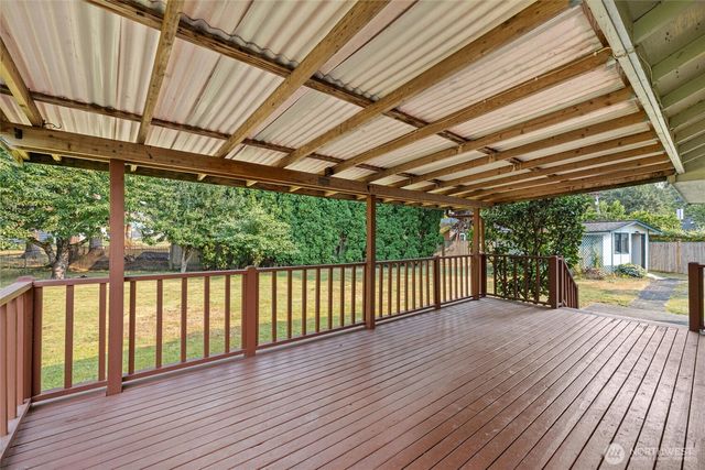 703 Salmon Run Street, Sultan, WA 98294