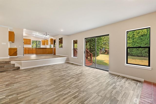703 Salmon Run Street, Sultan, WA 98294