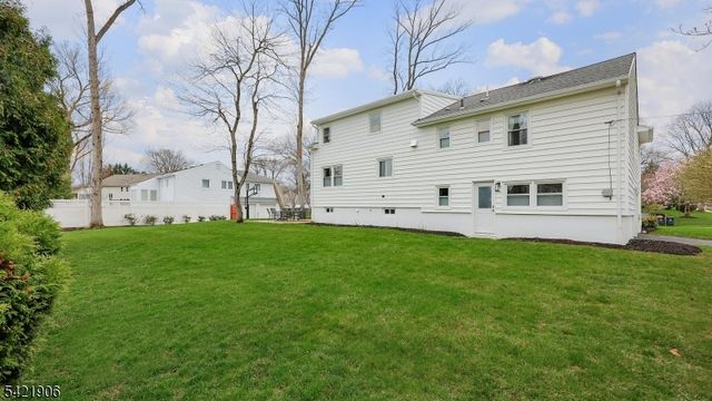 401 Poe Ave, Westfield Town, NJ 07090