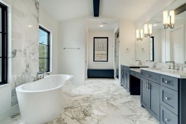 3918 Riley Street, Houston, TX 77005