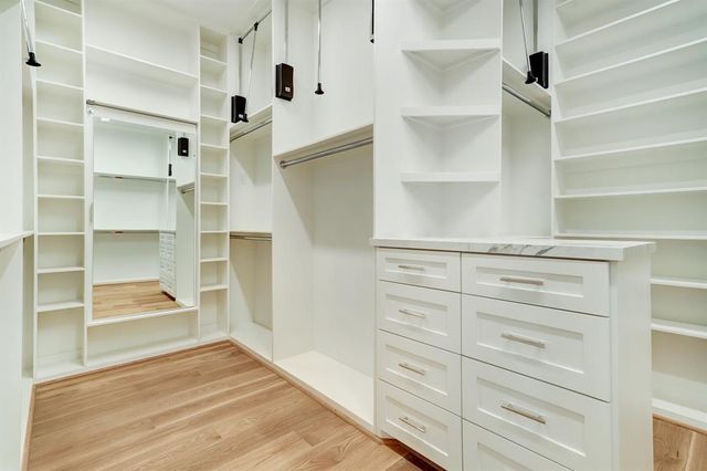 3918 Riley Street, Houston, TX 77005