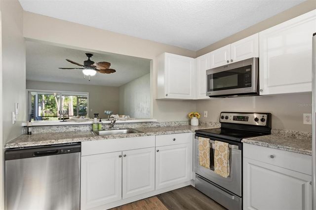 32 KINGS COLONY COURT, Palm Coast, FL 32137