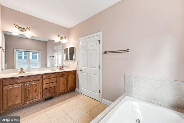 123 HARVEST RIDGE DR, Winchester, VA 22601