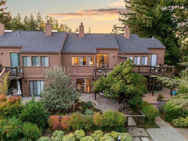 1631 Grant Road, Mountain View, CA 94040