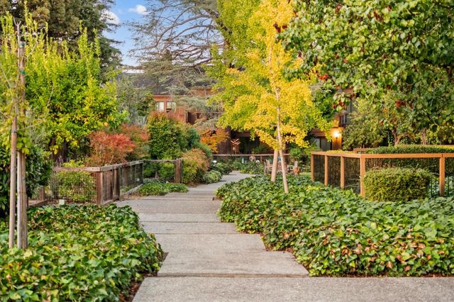 1631 Grant Road, Mountain View, CA 94040