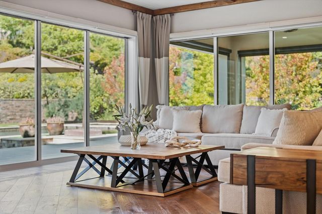 1570 Elmores Way, El Dorado Hills, CA 95762