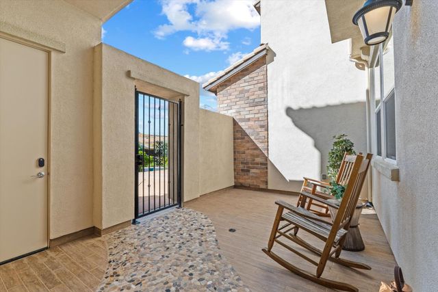 1570 Elmores Way, El Dorado Hills, CA 95762