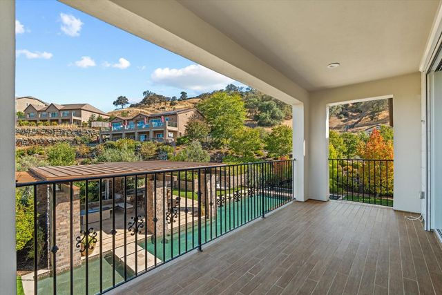 1570 Elmores Way, El Dorado Hills, CA 95762