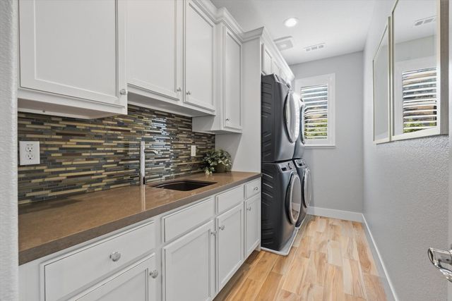 1570 Elmores Way, El Dorado Hills, CA 95762