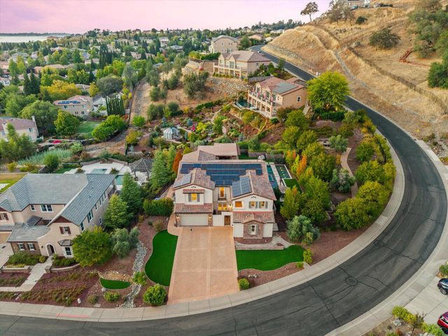 1570 Elmores Way, El Dorado Hills, CA 95762