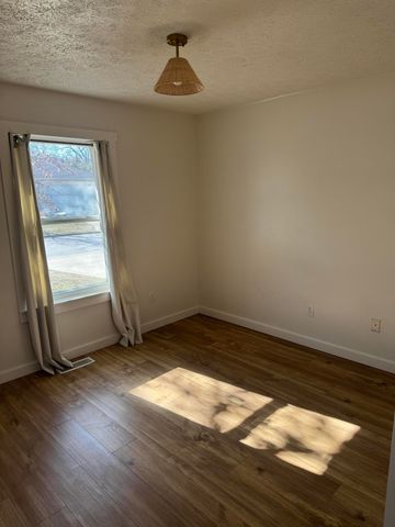 303 E Pintail Drive, Ozark, MO 65721