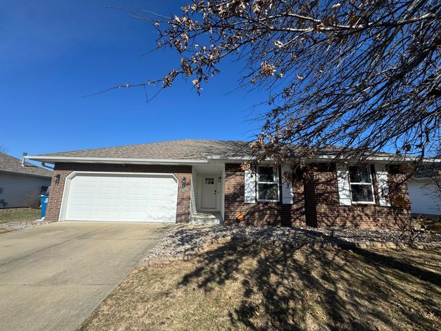 303 E Pintail Drive, Ozark, MO 65721
