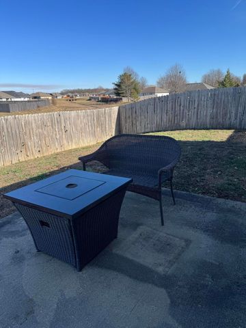 303 E Pintail Drive, Ozark, MO 65721