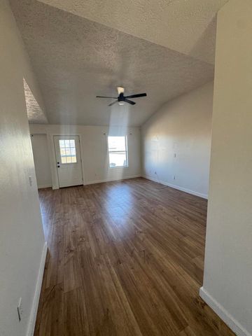 303 E Pintail Drive, Ozark, MO 65721