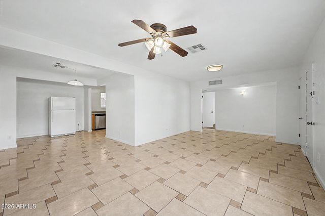 7008 N 12TH Street, Phoenix, AZ 85020