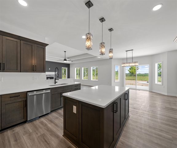 8513 Cobblestone Drive, Newport, MI 48166