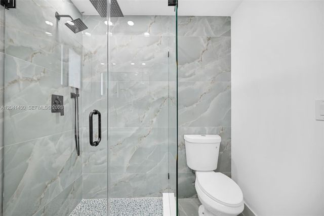 6039 SW 63rd Terrace, South Miami, FL 33143